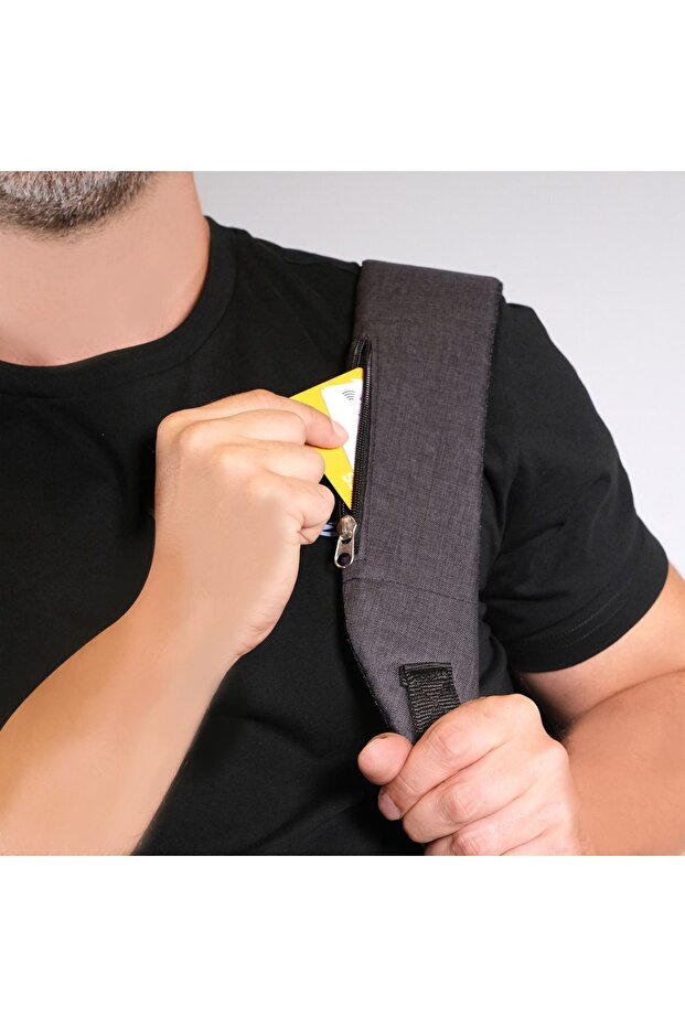 الكمبيوتر المحمول وحقيبة الظهر (مقاومة للماء) NP100 - 8