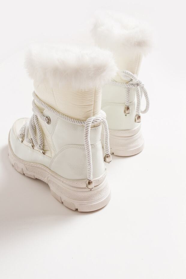 23 fehér női csizma - 3