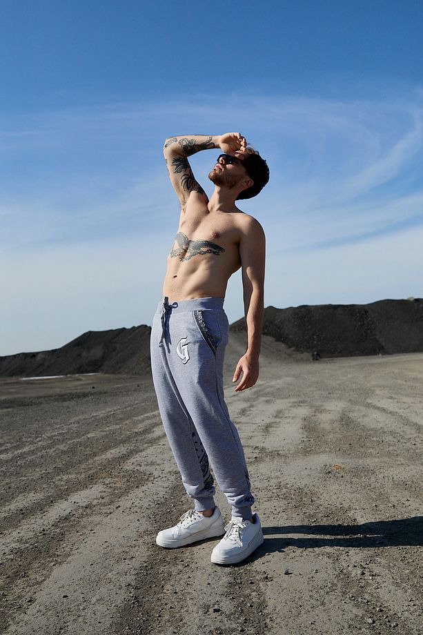 - G-jogger - 3