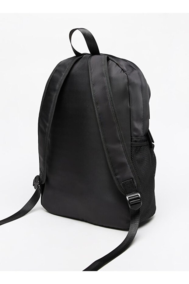 Solid Backpack with Adjustable Straps - 42x30x16 cm - 2