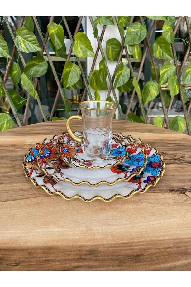 Beyaz çiçek model altın kulplu 24 prç kahvaltı takımı. - 3