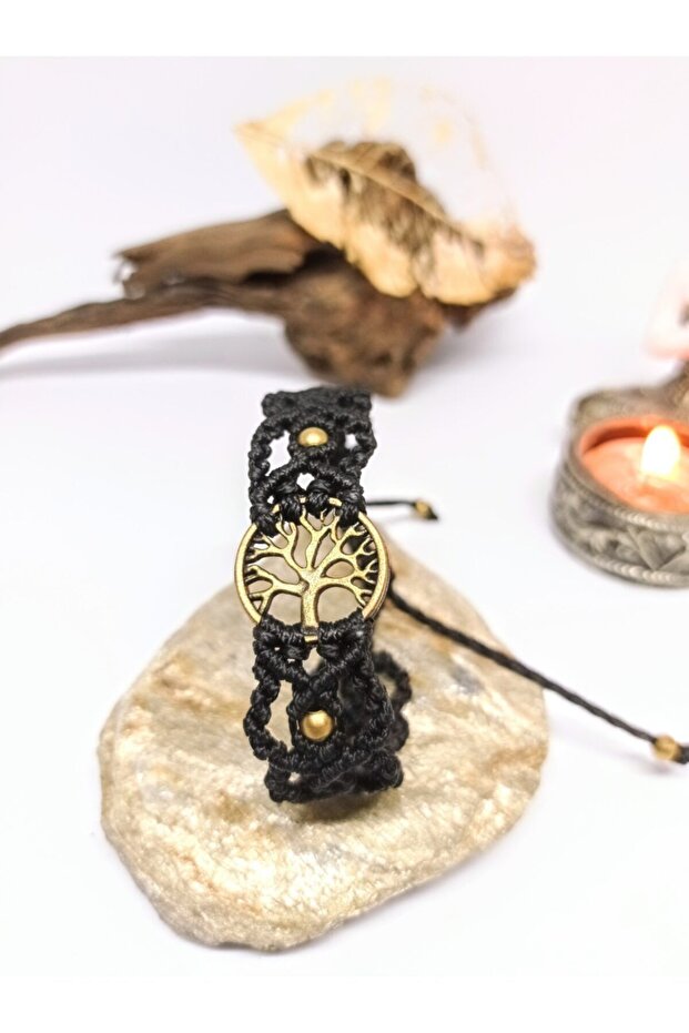 Macrame Bracelet with Tree of Life Symbol