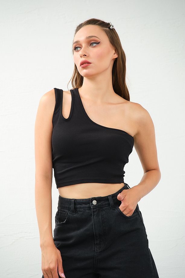 Kadın Siyah Tek Omuz Cut Out Detaylı Crop Top Bluz - 5