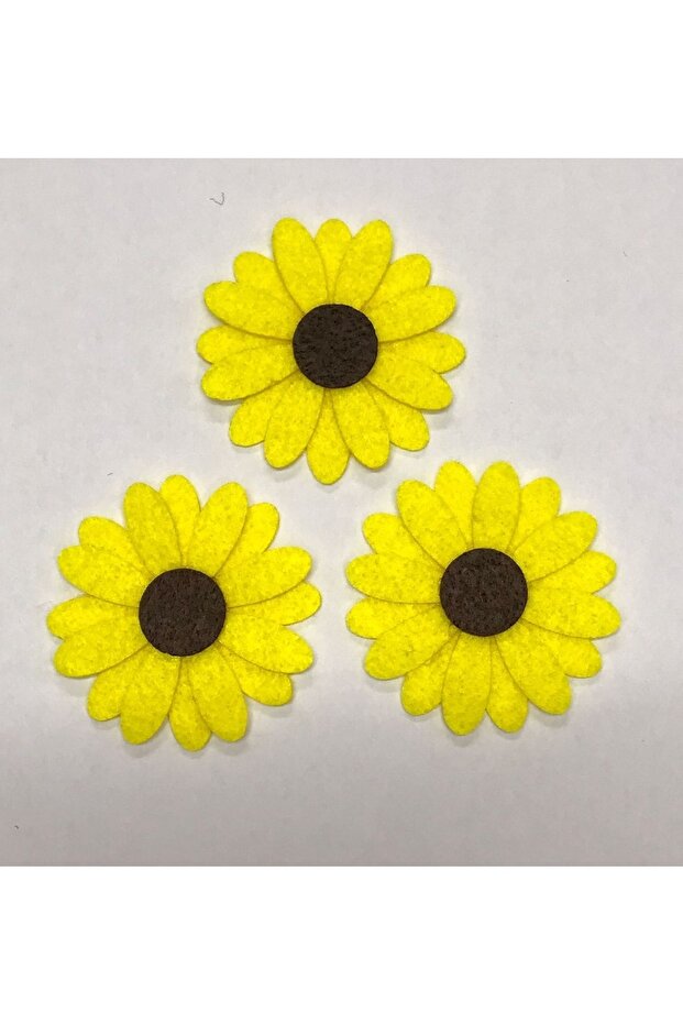 Felt Daisy Yellow 10 Pieces 5 cm