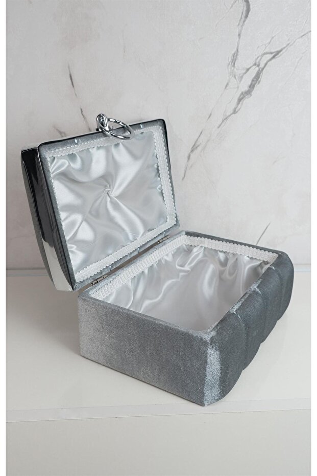 Lüks Kadife Makyaj Sandığı - 4