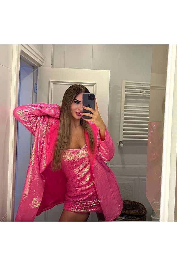 Pembe Payetli Blazer Ceket Ve Strablez Elbise - 1