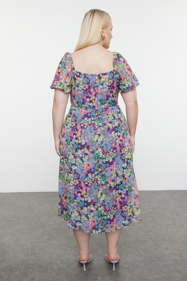 Rózsaszín virágmintás nagy méretű ruha négyzet alakú gallérral és ballonujj részlettel - TBBSS24AH00189 - 5