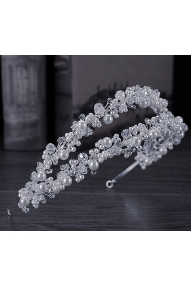 Elegant Hair Accessory with Pearl and Crystal Stone Detail Engagement Bridal Crown