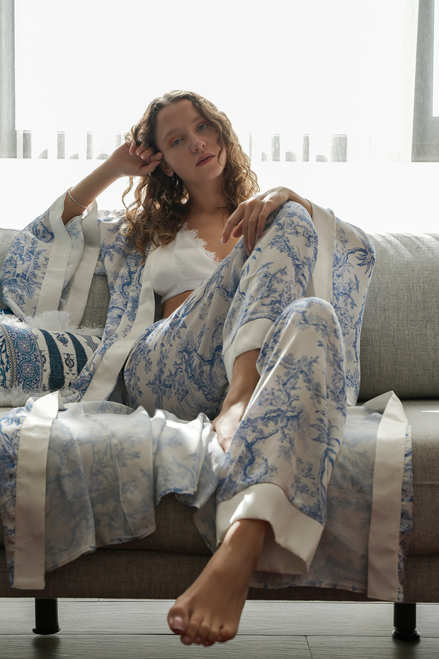 Patterned Satin Kimono-Pants Set - 1