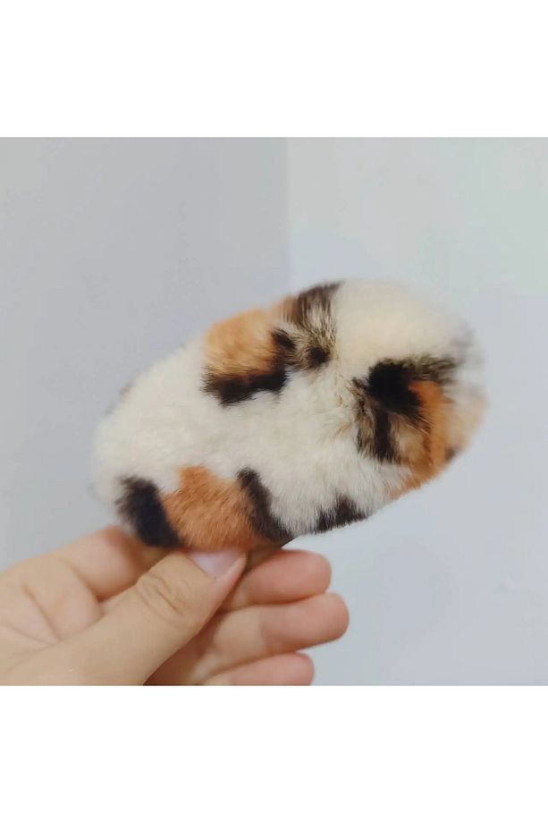 Büyük boy peluş tüylü leopar desenli çıtçıtlı toka - 2