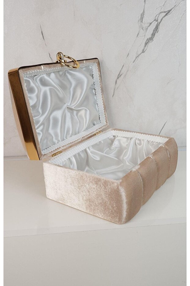 Lüks Kadife Makyaj Sandığı - 4