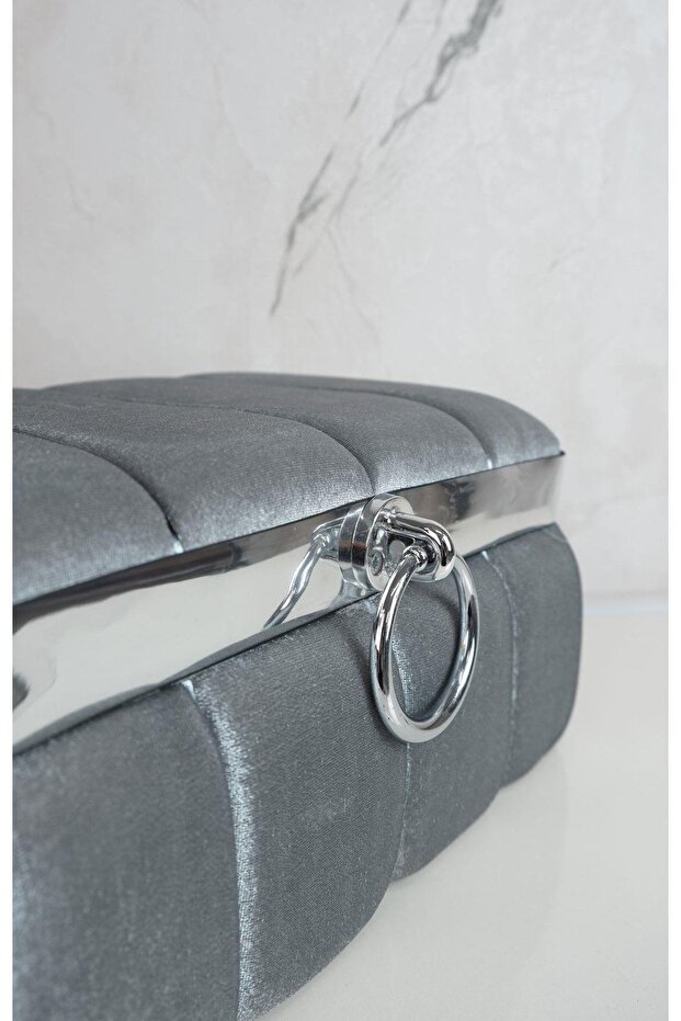 Lüks Kadife Makyaj Sandığı - 5