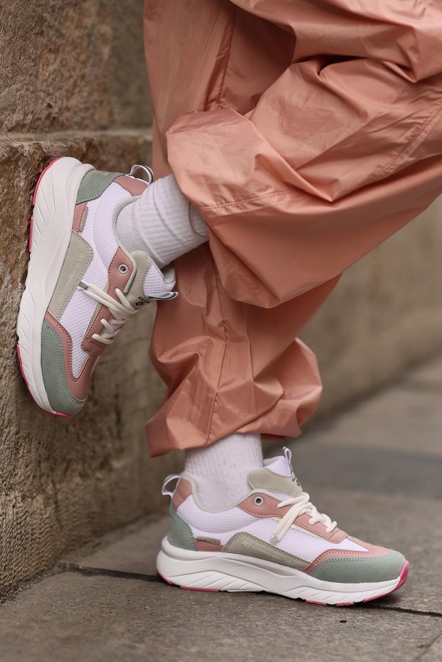 Women's Powder Detailed Lace-Up Sneakers Daily Sneakers 024