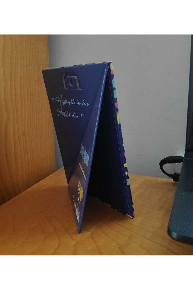 Creative Picture Frame - 2