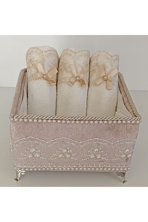 Square Velvet Footed Towel Holder and Cotton Scalloped 30*50 cm 3 Pcs Small Towels