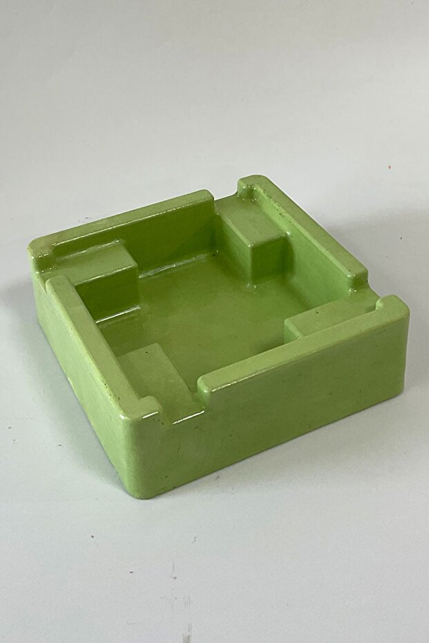 Maze Kül Tablası - 1