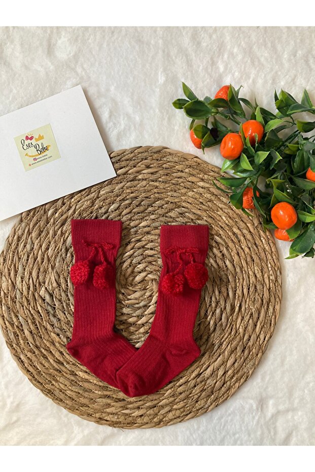 جوارب بوم بوم حمراء تحت الركبة - 1