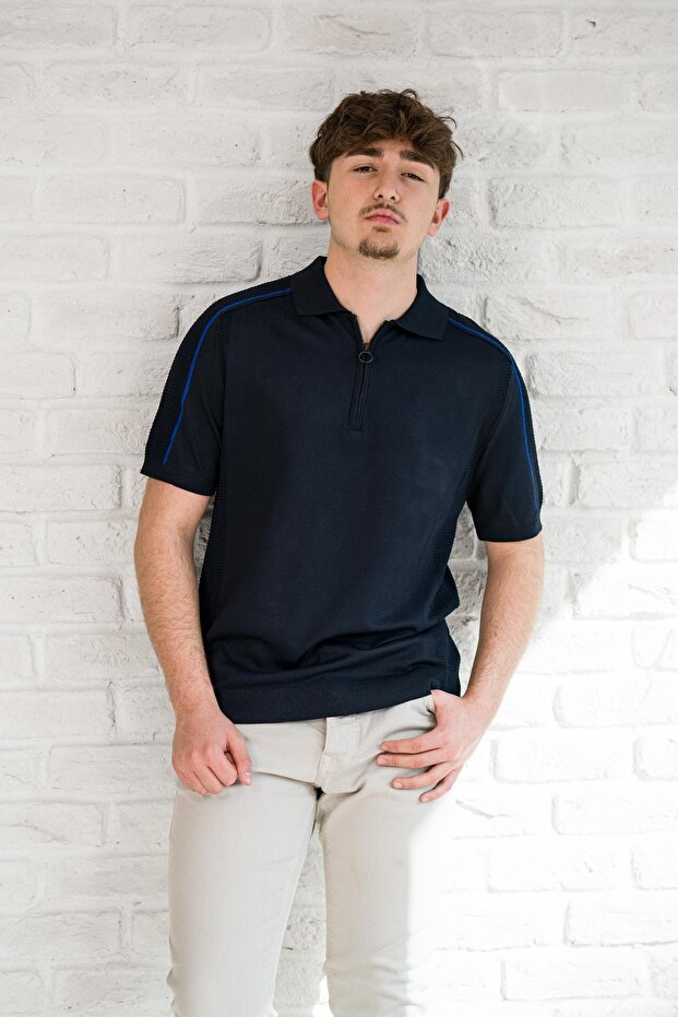 Microfilament Fabric Zippered Polo Collar Slimfit T-shirt