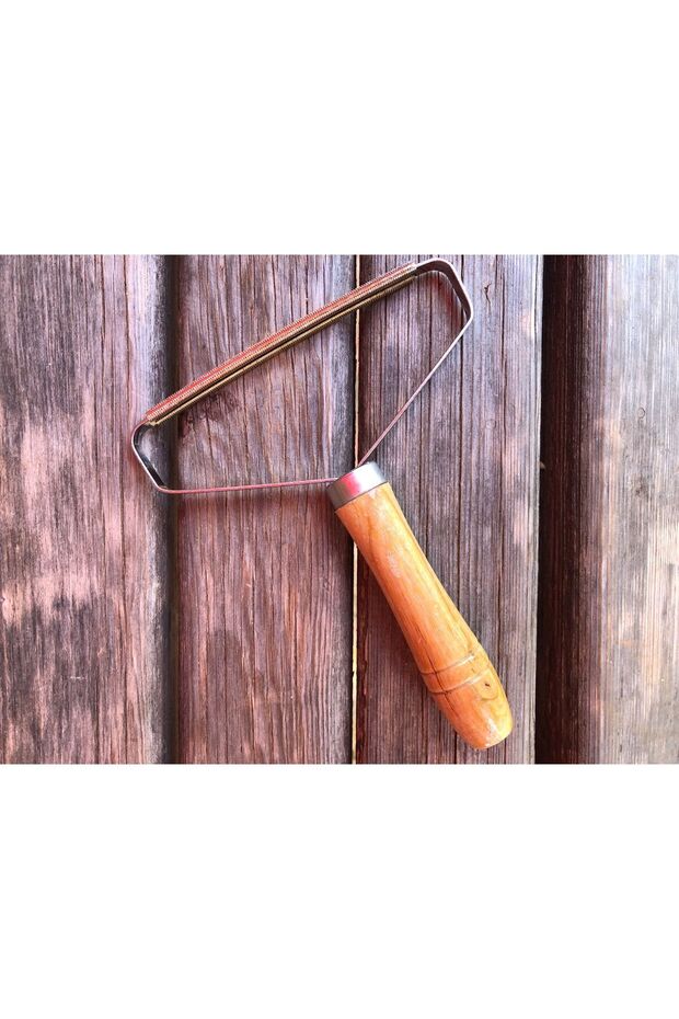 Tufting Wooden Lint Remover - 4
