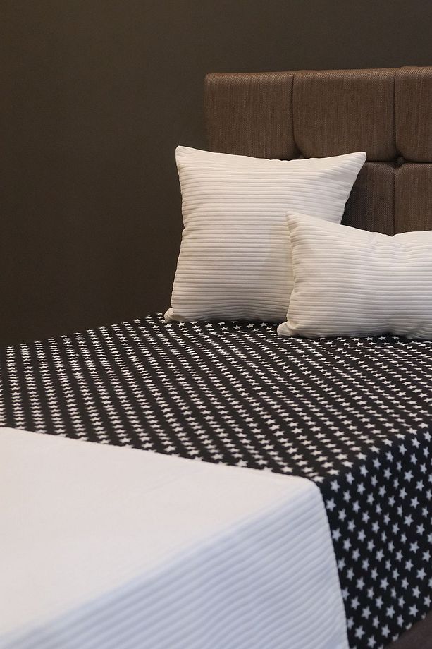 HEMNES DİVAN UYUMLU YATAK ÖRTÜSÜ SETİ - 2