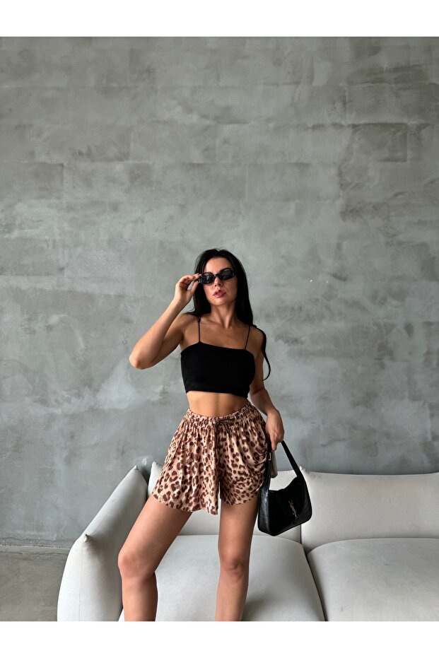 Kadın Leopar Desenli Şort - 1