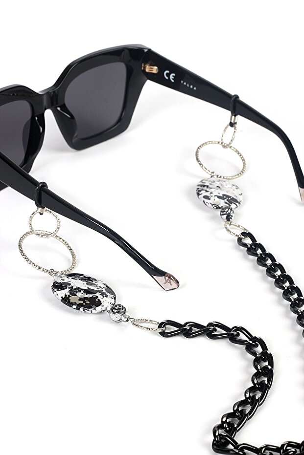 سلسلة النظارات فانفاتيل - 1