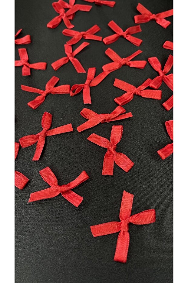 قوس ساتان أحمر - صغير 50 قطعة - 3