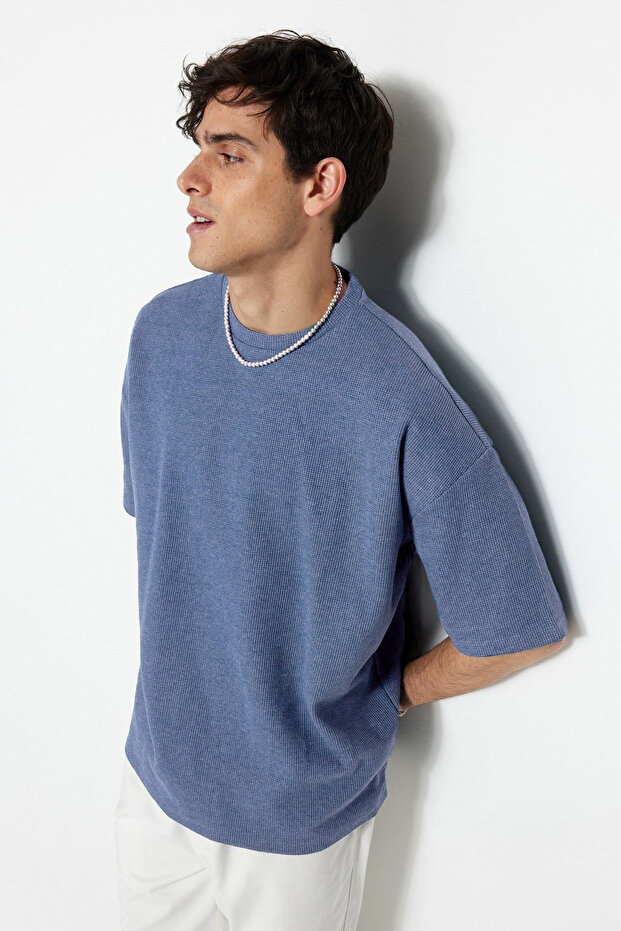 Indigo Oversize/Geniş Kesim Dokulu Waffle Kısa Kol T-Shirt TMNSS22TS00049 - 3