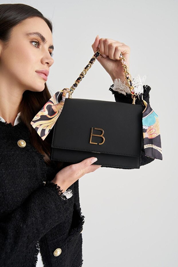 Women's Hand and Shoulder Bag with Scarf Accessory