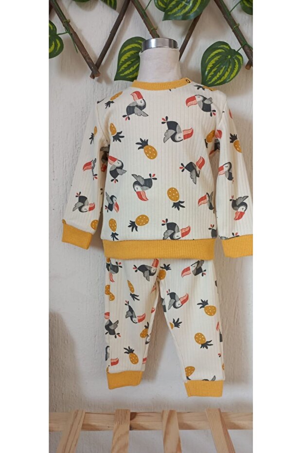 طقم بيجامة بطبعة ببغاء - 1