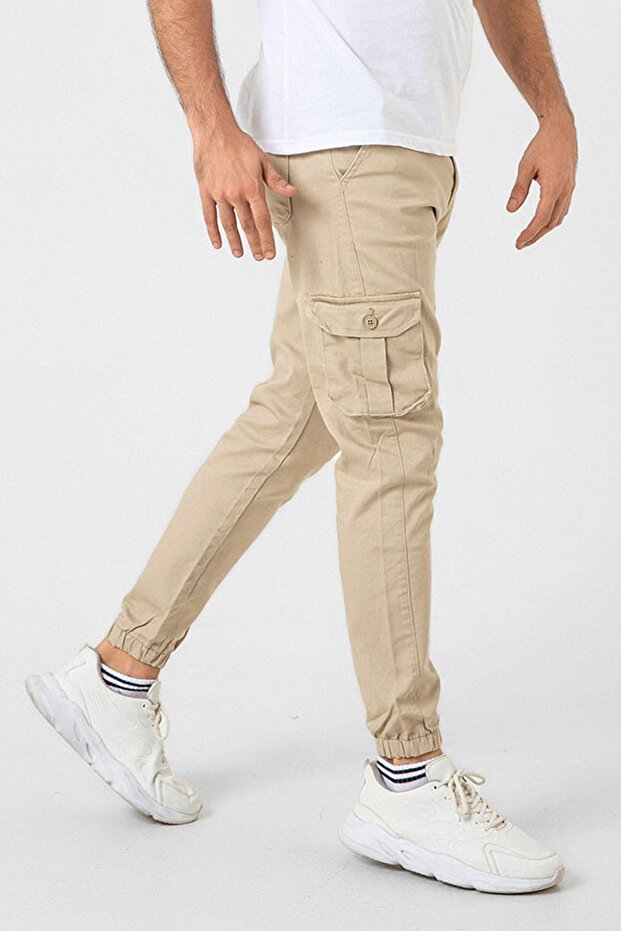 Beige Cargo Pocket, Zippered Elastic Leg Stretch Fabric Slim Fit Gabardine Men's Cargo Pants