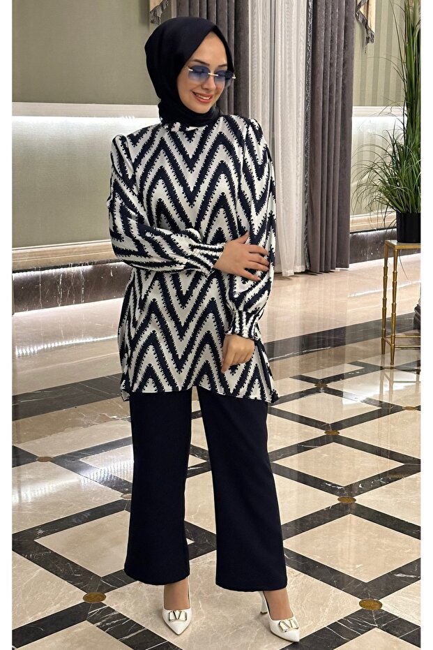 Stylish and Comfortable Suit Set - 1