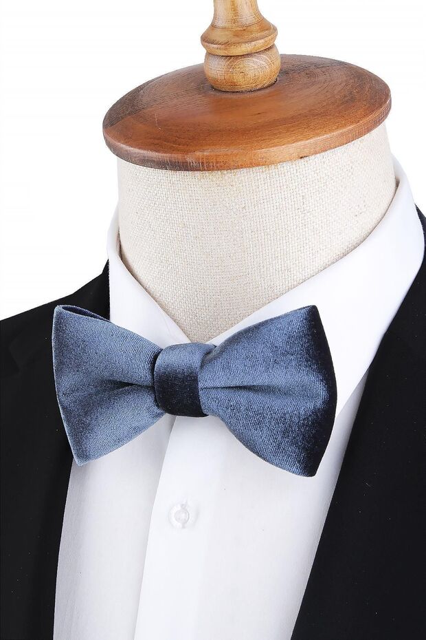 Smoked Velvet Bow Tie P1687