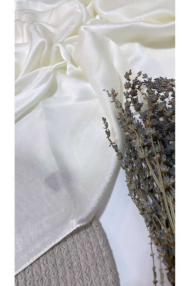Eşarp - Abiye Kumaş Jan Jan Parlak Düğünlük Eşarp Kare 90 x 90 cm Moda Ürün Kaliteli Mağaza - 2