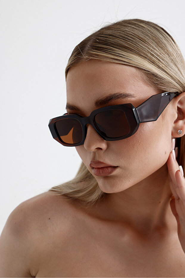 NEW SEASON EQUIVALENT SYMBOLE MODEL BROWN COLOR TREND SUNGLASSES