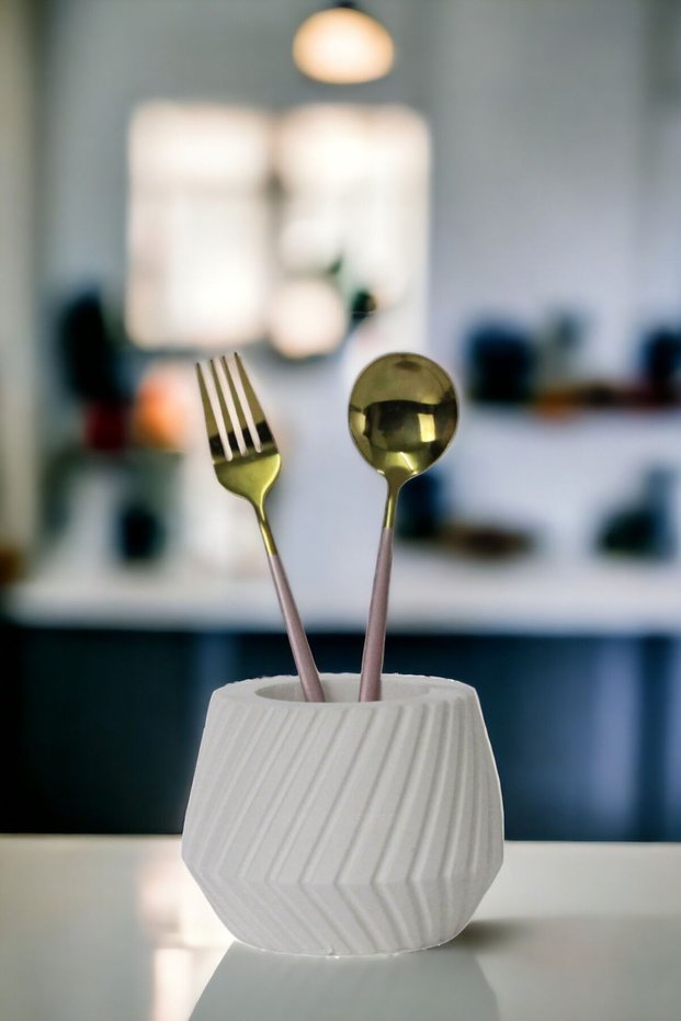 Countertop Cutlery Modern Countertop Cutlery Decorative Upright Cutlery White Color Model 21