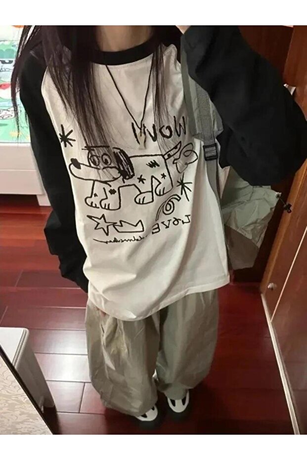 تي شيرت أبيض بأكمام طويلة من Wow Dog Reglan