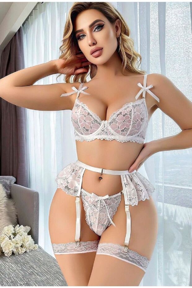 Fancy Garter Set - 2