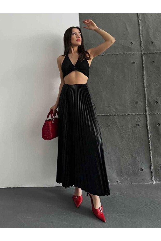 PLEATED SKIRT
