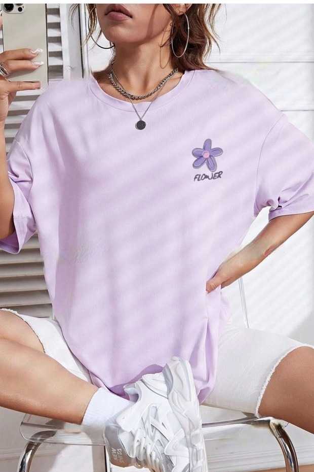 Women's Lilac Figure Flower Printed Oversized T-Shirt