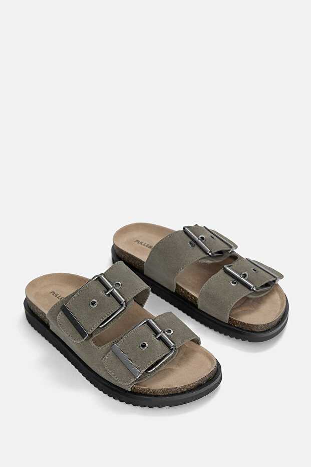 Tokalı düz süet sandalet - 4