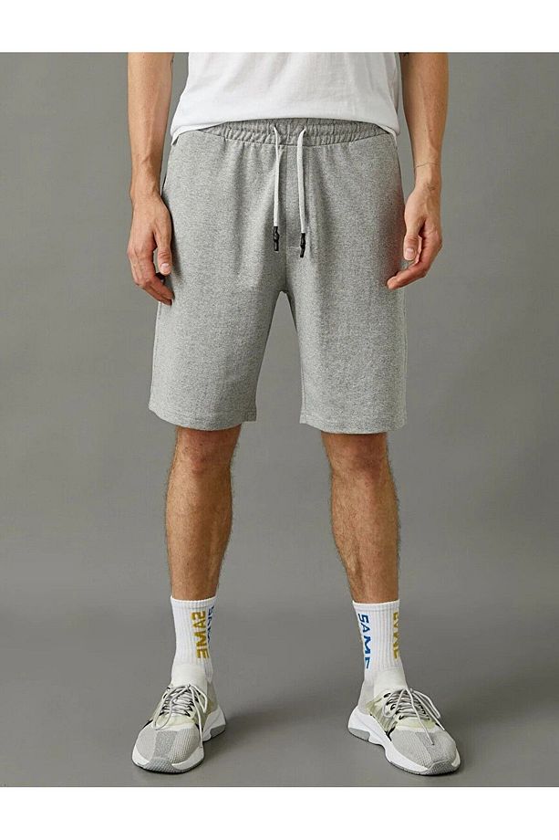 Relax Shift Gri Beli Bağcıklı Oversize Unisex Bermuda Şort - 4