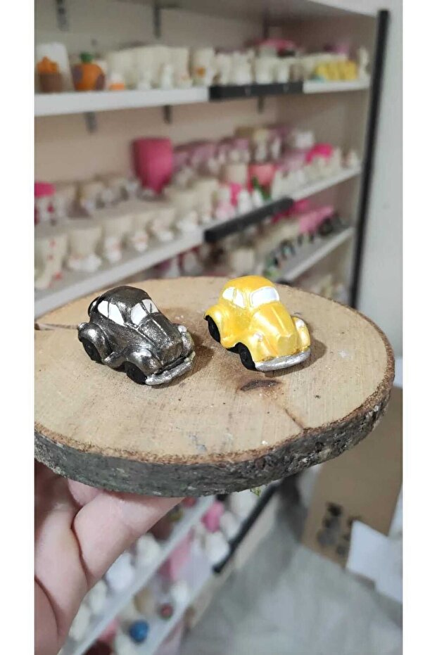 2 Pieces Car Model Toothpick Cupcake Cake Decoration Birthday Ornaments Toothpick Ornament