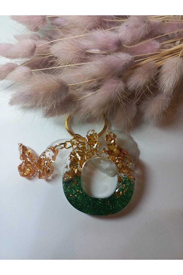 سلسلة مفاتيح إيبوكسي مصنوعة يدويًا - 1