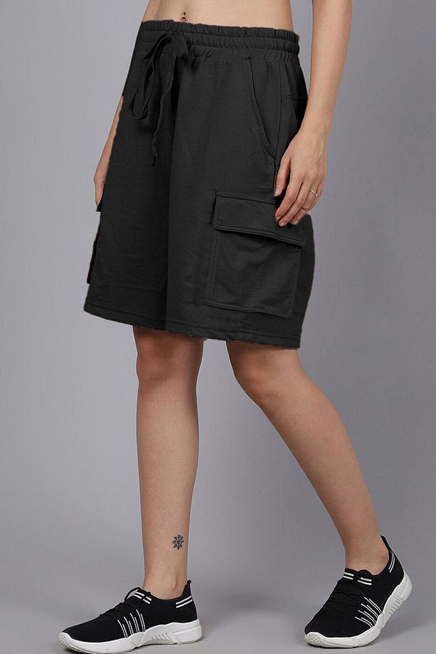Multi Pocket Bel Lastikli Bağcıklı Oversize Bermuda Kadın Şort (rahat Kalıp) - 1