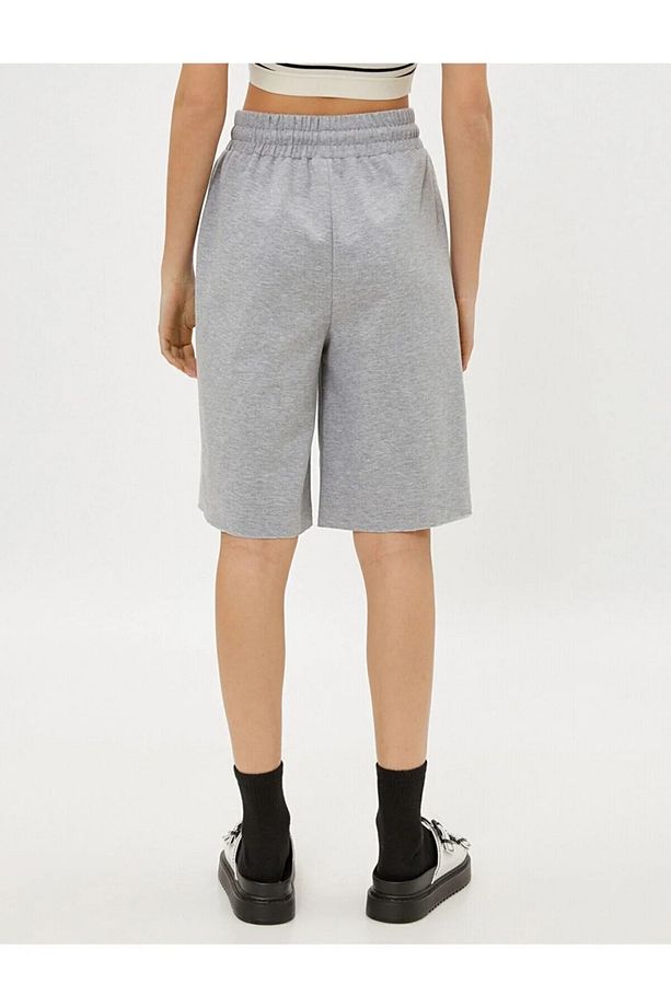 Comfort Label Bağcıklı Oversize Uzun Unisex Bermuda Şort - 5