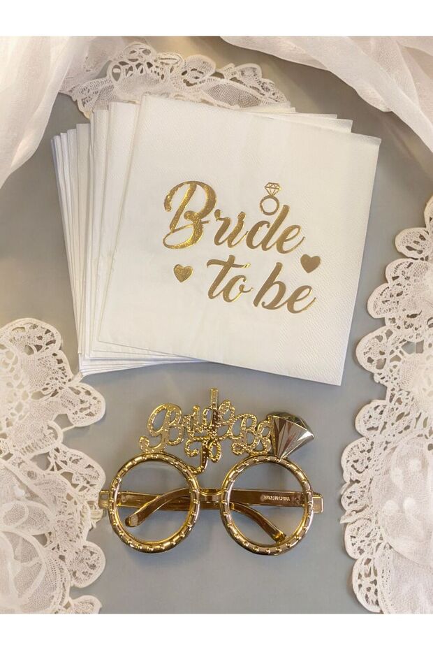 Bride To Be Eyeglasses and 16-Piece Napkin Eco Set Gold