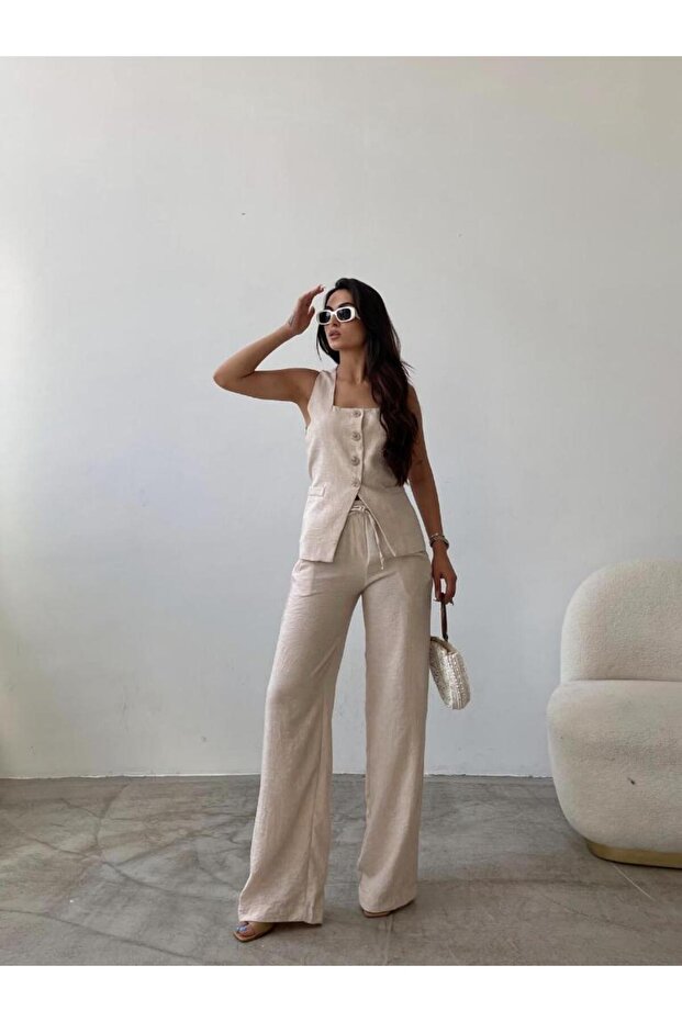 Linen Suit - With Flam Vest