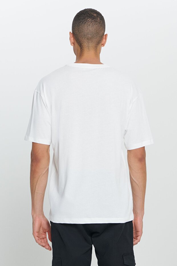 Erkek Beyaz Loose Fit Bol Kesim %100 Pamuk Slogan Baskılı Yumuşak Dokulu Bisiklet Yaka Tişört - 5