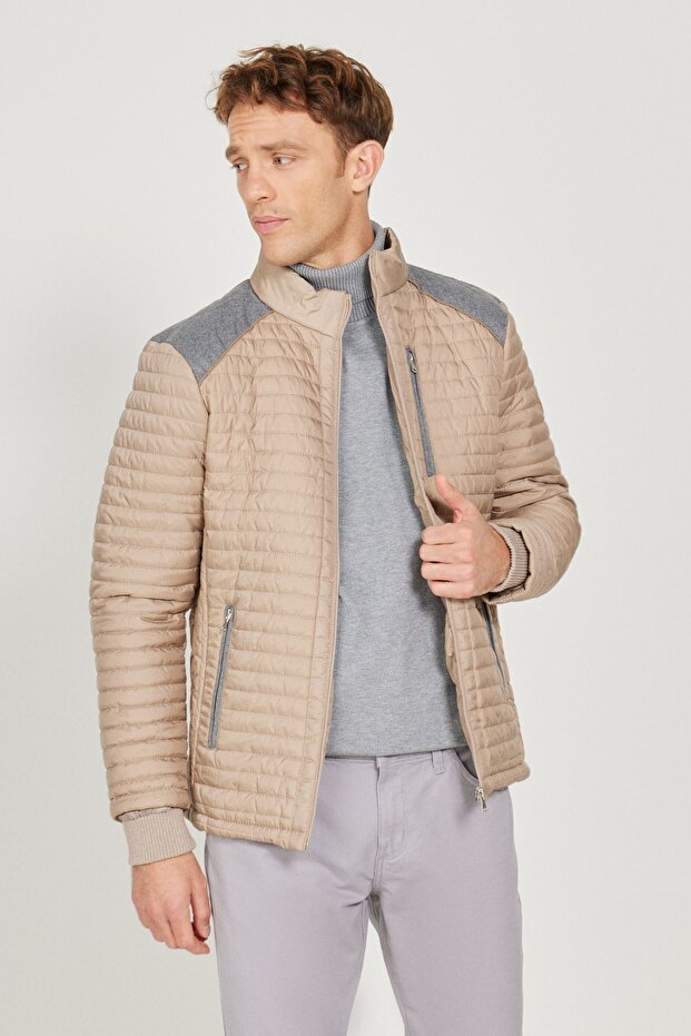 Men's Beige Standard Fit Normal Cut Stand Collar Shoulder Detailed Winter Coat